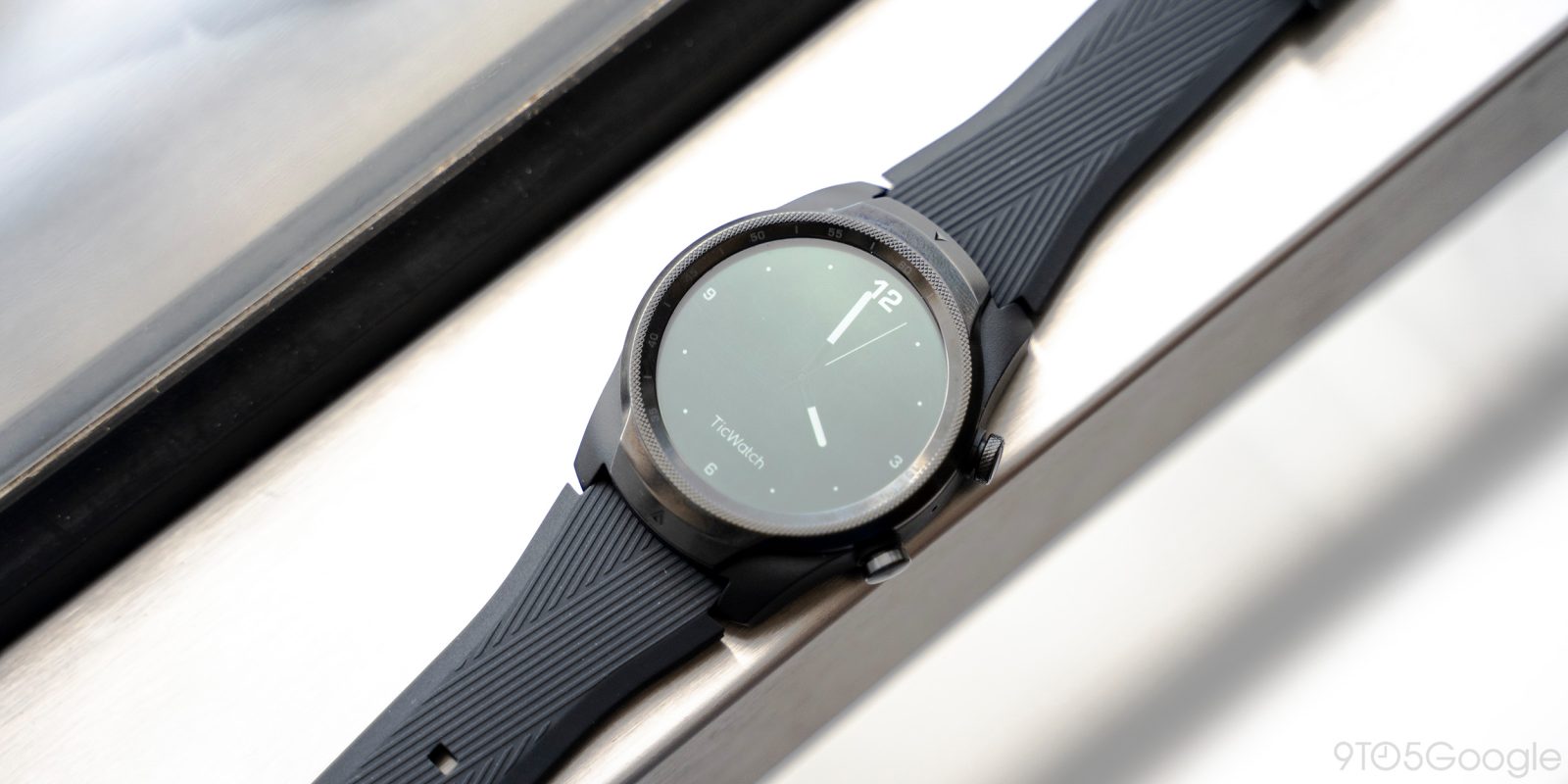 mobvoi ticwatch pro review
