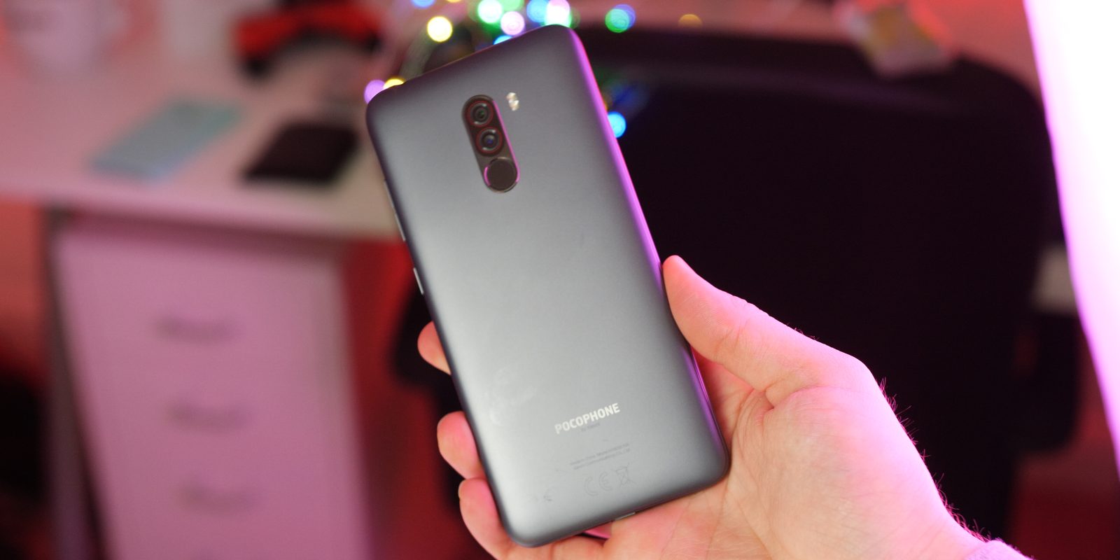 Pocophone f1 hardware