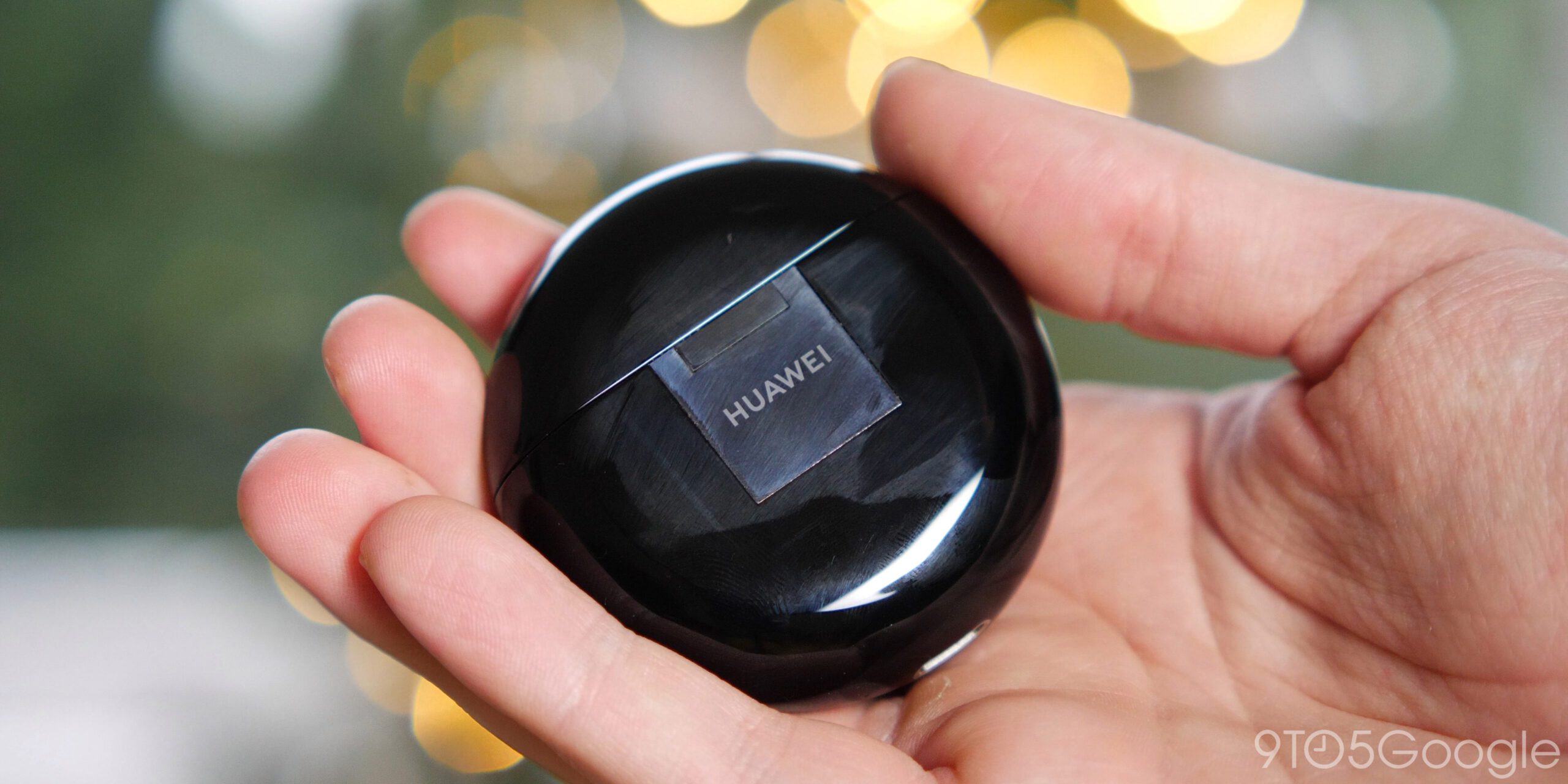 Freebuds 3 case scaled