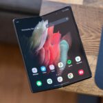 samsung_galaxy_z_fold2_5.jpg