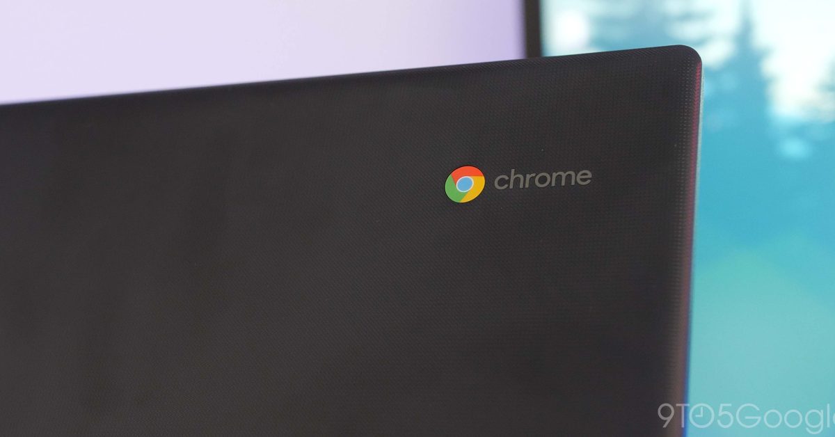 Chrome logo on chromebook
