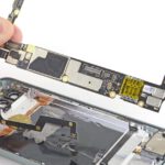 pixel-5-ifixit-teardown-motherboard.jpg