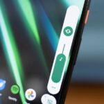 android_12_beta_2_volume_1.jpg