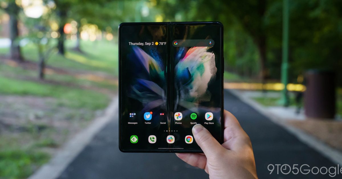 Galaxy z fold 3 1 3