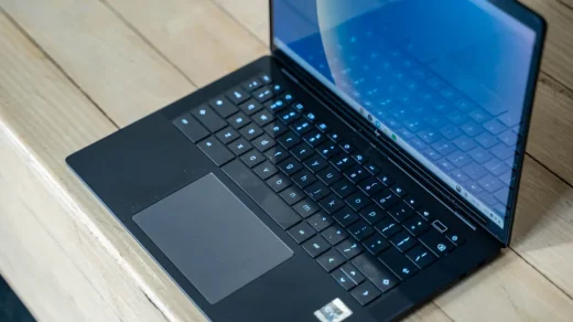 Hp dragonfly pro chromebook 17 1.jpg