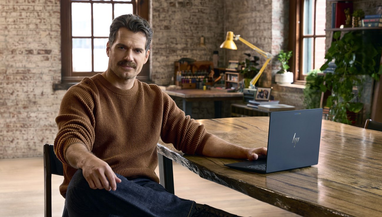 Cavill.width 1300.jpg - Henry Cavill Teams Up with Google to Build a Video Game for Chrome OS