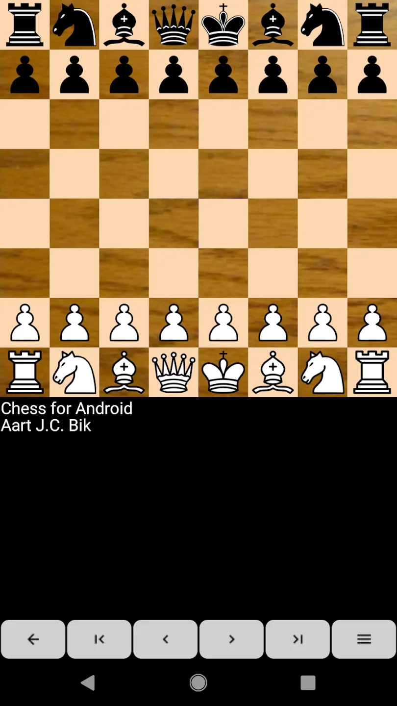 Clean algebraic chess interface with evaluation numbers and clean wooden board in Chess for Android